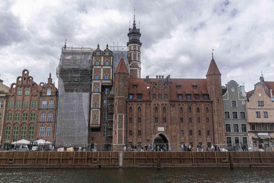 Polonia - Gdansk 106 - Puerta de Santa Maria.jpg